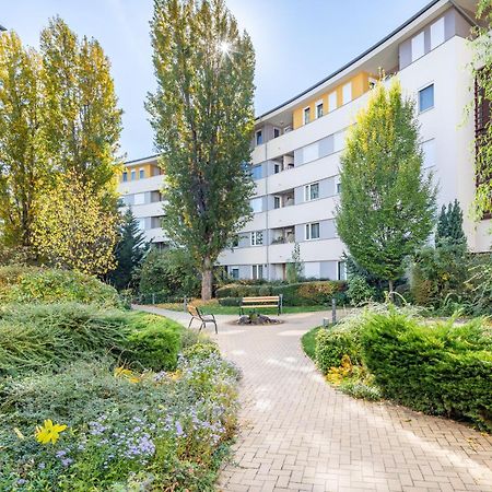 Cozy Studio At Residential Area - Free Street Parking Budapest Exterior foto